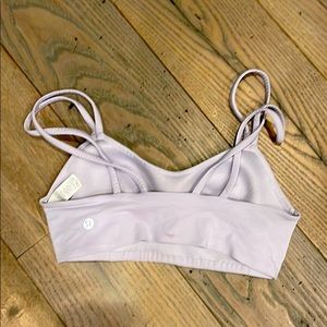 Lululemon like a cloud bra size 6